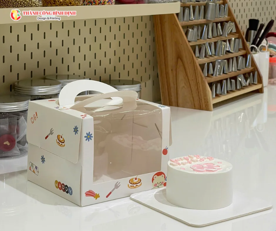 Hộp b&aacute;nh kem cao cấp